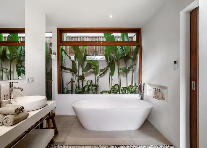 Nabi By Alfred In Bali Villa *