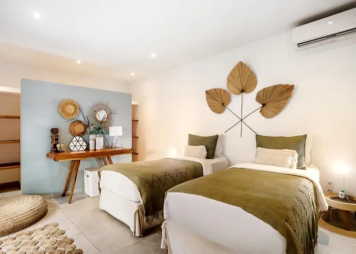 Nabi By Alfred In Bali Villa *